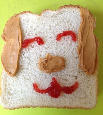 Sandwich that looks like a really happy doggie